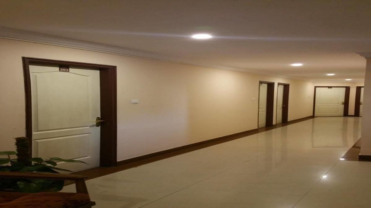 Oyo 331 Hotel Skanda Shelters 벵갈루루 외부 사진